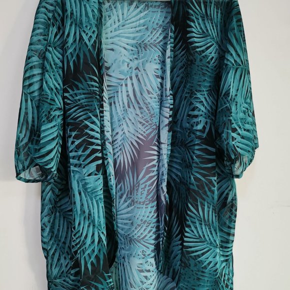 Dresses & Skirts - Summer women&#39;s clothing European and American fashion sexy sunscreen cape